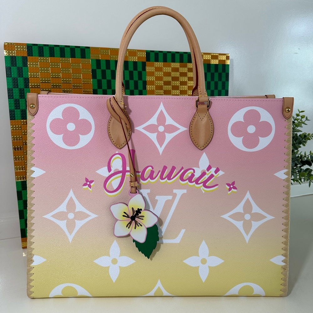 🌺🌺🌺
LIMITED EXCLUSIVE edition On The Go GM Hawaii